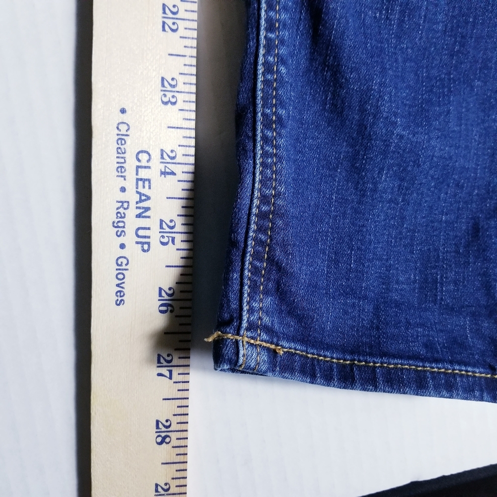 CELLO DISTRESSED HIGH RISE JEANS SIZE 7 - Picture 6 of 13